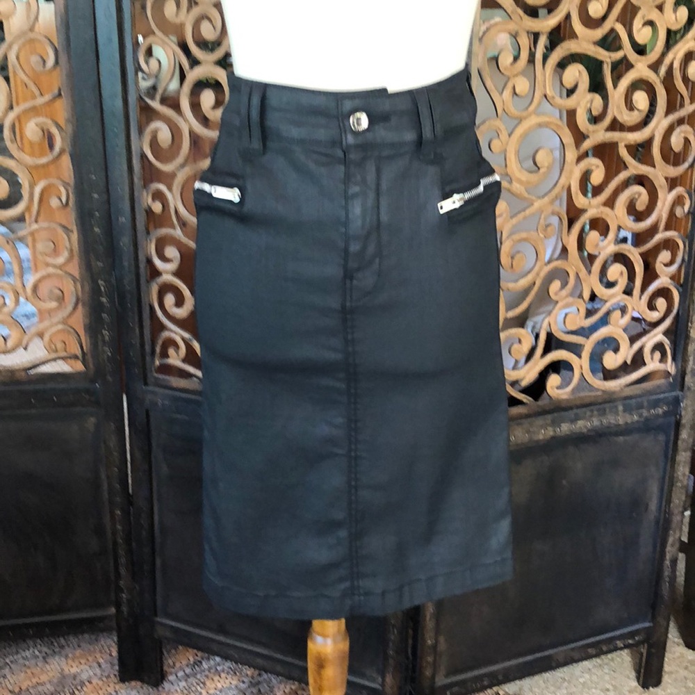 Black never worn 7 for All Mankind.